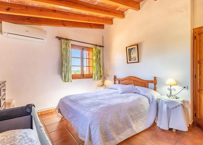 Coll By Sealand Puerto Pollensa