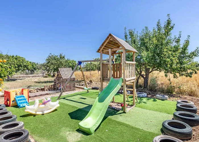 Coll By Sealand Puerto Pollensa